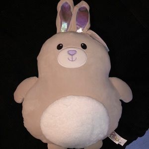 Valentina Flat Easter Squishmallow NWT